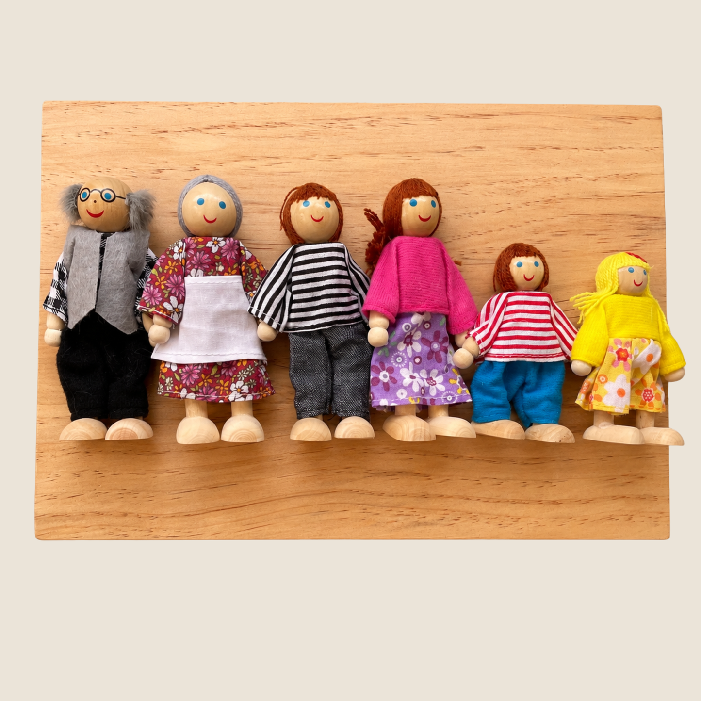 Set 6 Piezas Familia De Juguete Muñecos - Juego de rol