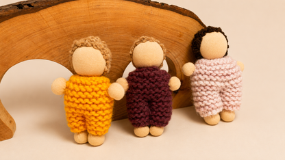 Muñequito Waldorf Tejido a Mano