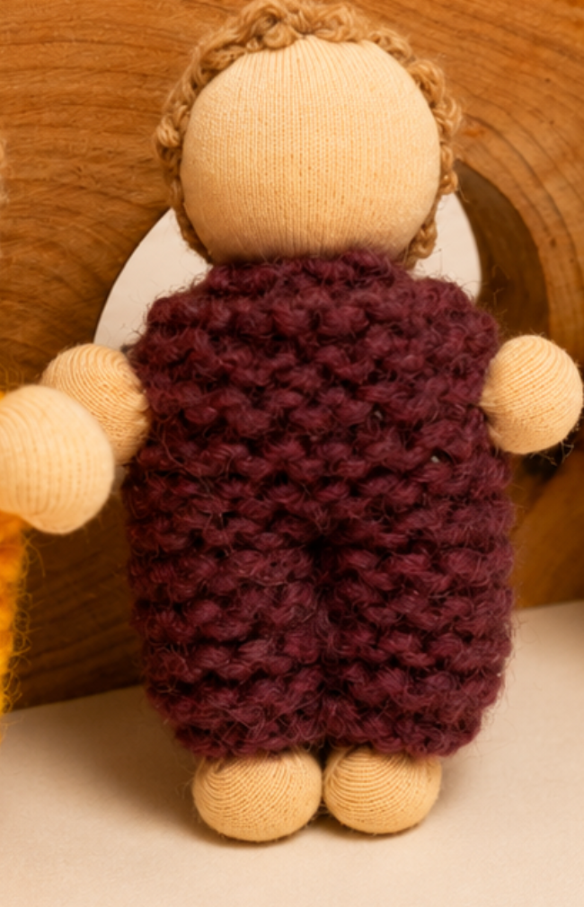 Muñequito Waldorf Tejido a Mano