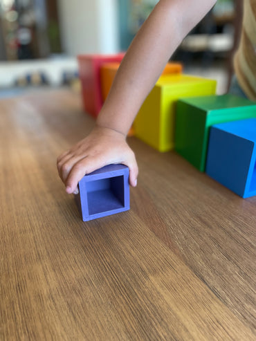 Cajas apilables Arcoíris