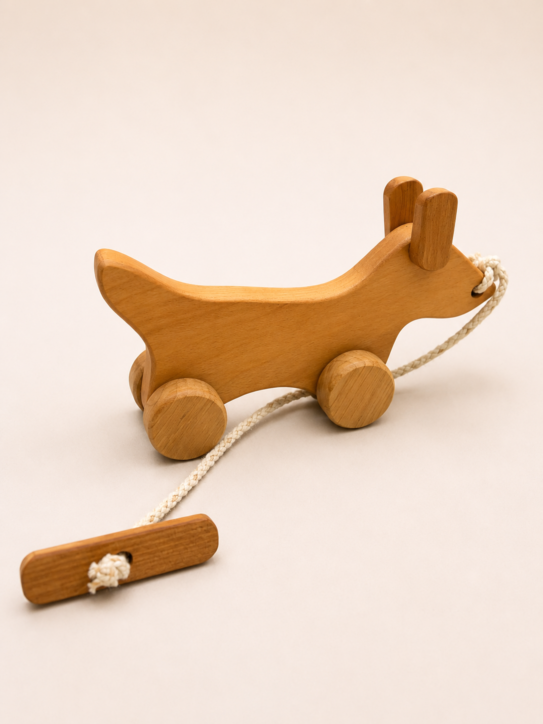 Perro de Arrastre de Madera Nativa